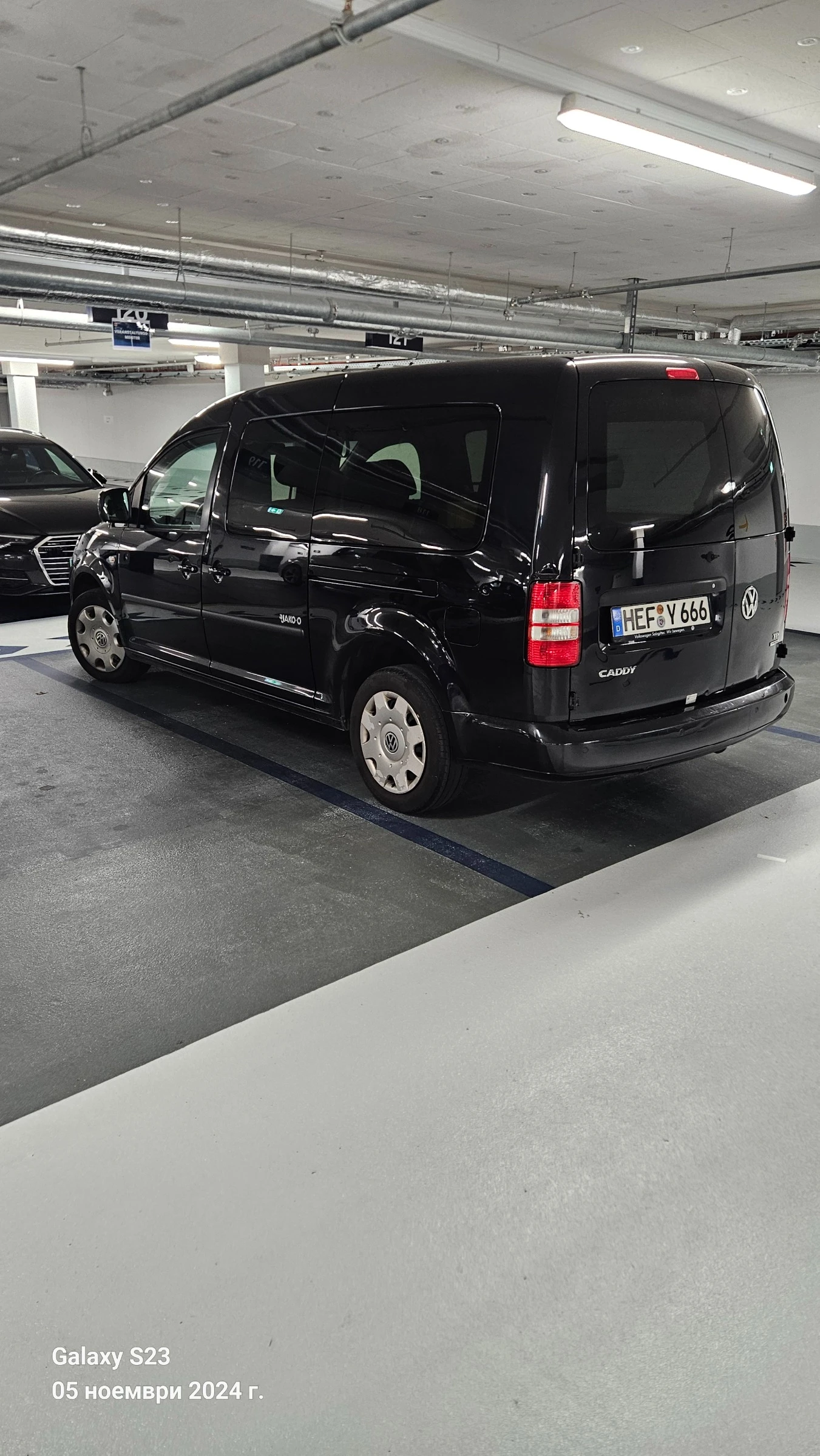 VW Caddy