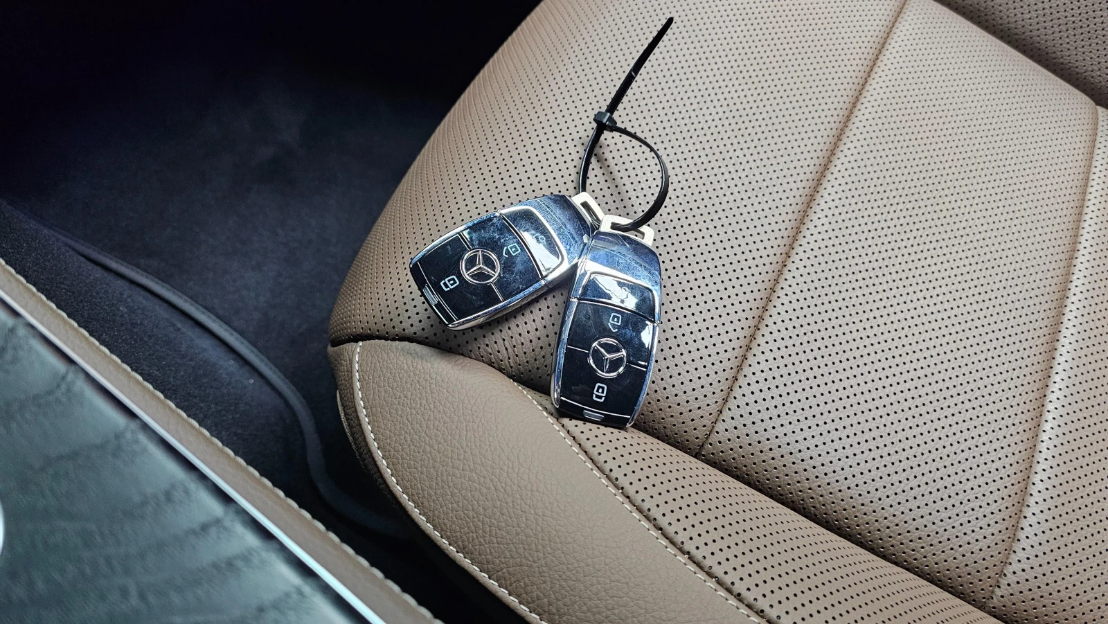 Mercedes-Benz E 350 4MATIC* BURMESTER* ���������* ���������* �����* LA | Mobile.bg � ����������� 16