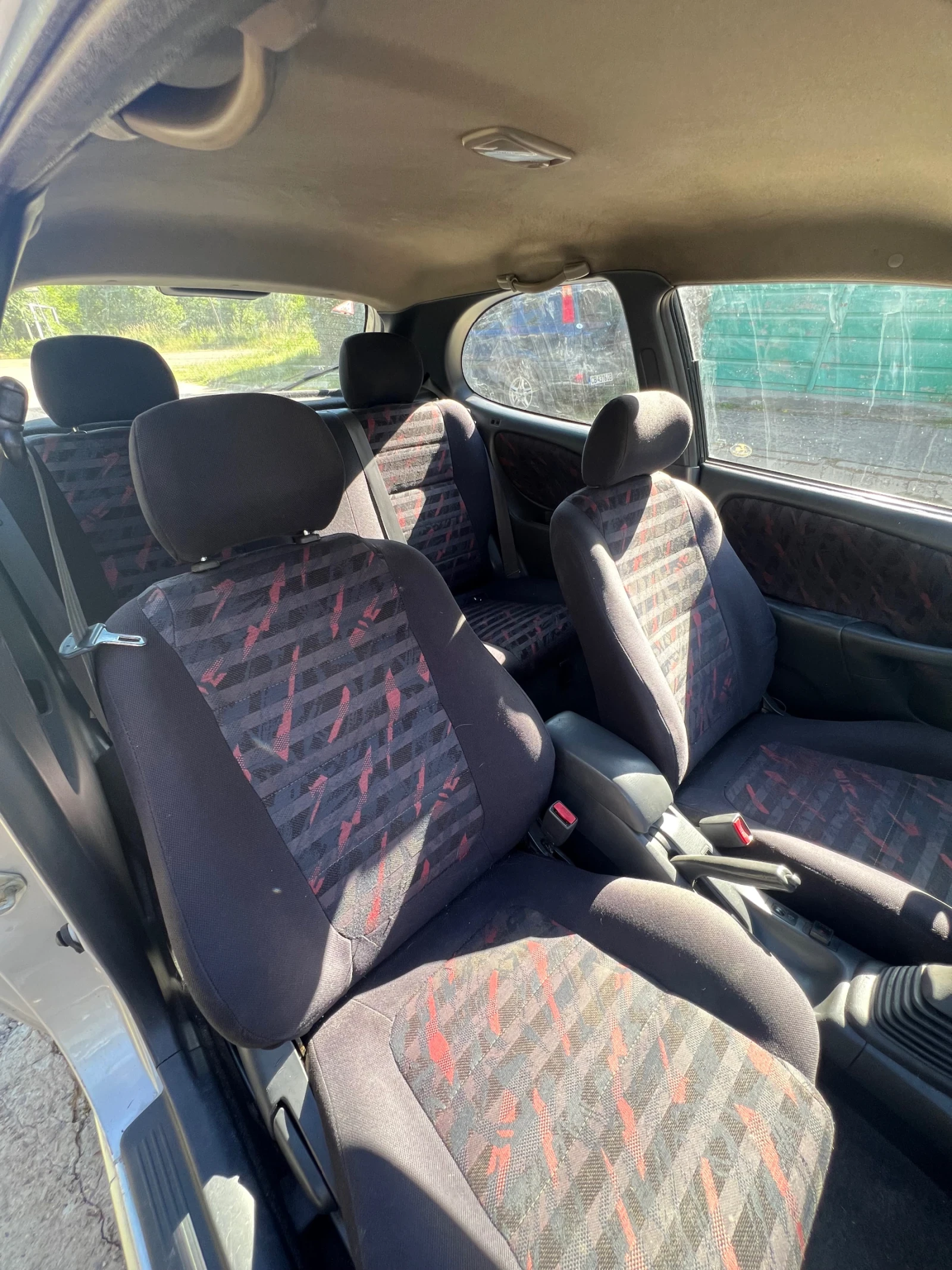 Toyota Corolla, снимка 13 - Автомобили и джипове - 54903923
