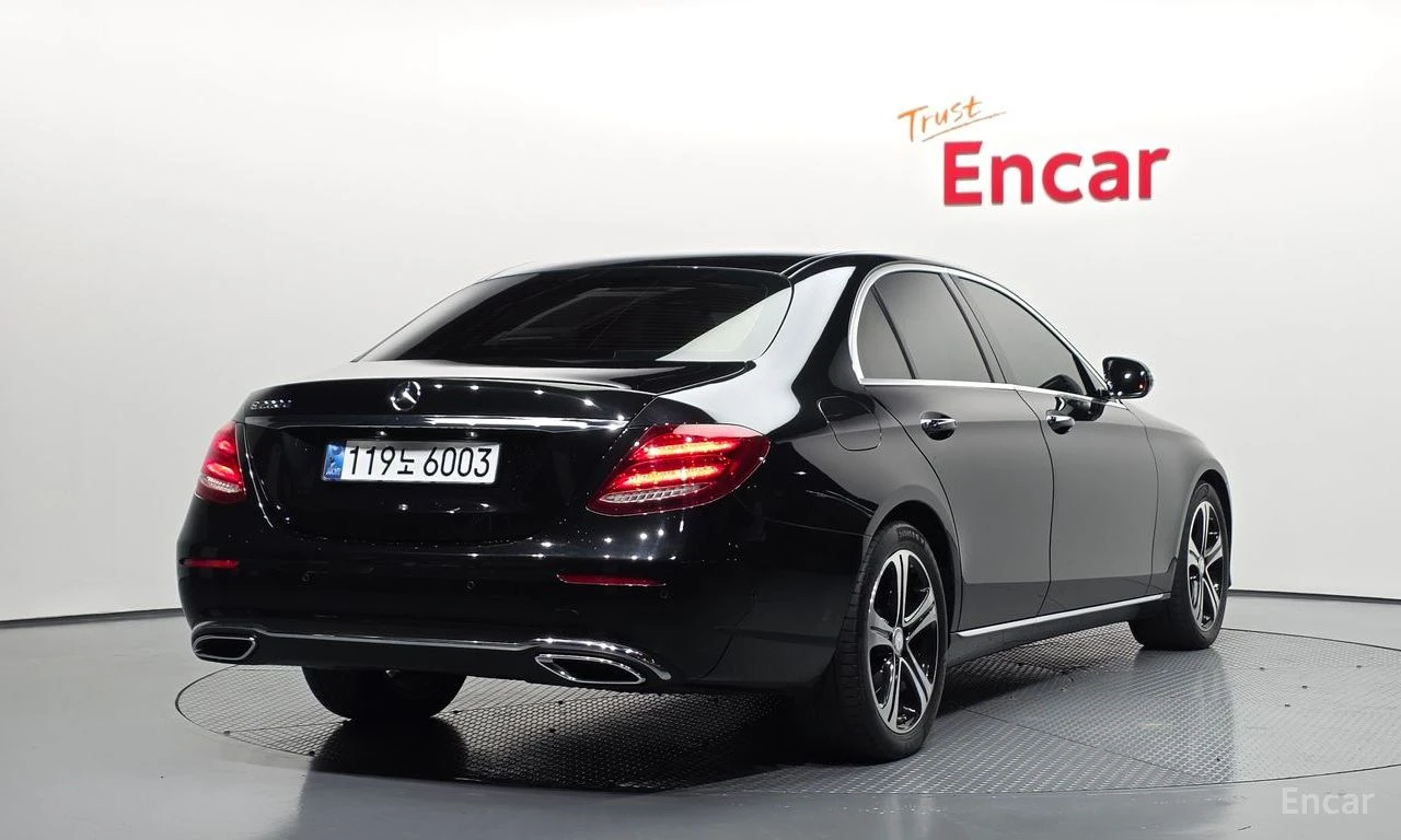 Mercedes-Benz E 220 �������� * ���� * HEAD-UP * ����������  | Mobile.bg � ����������� 3