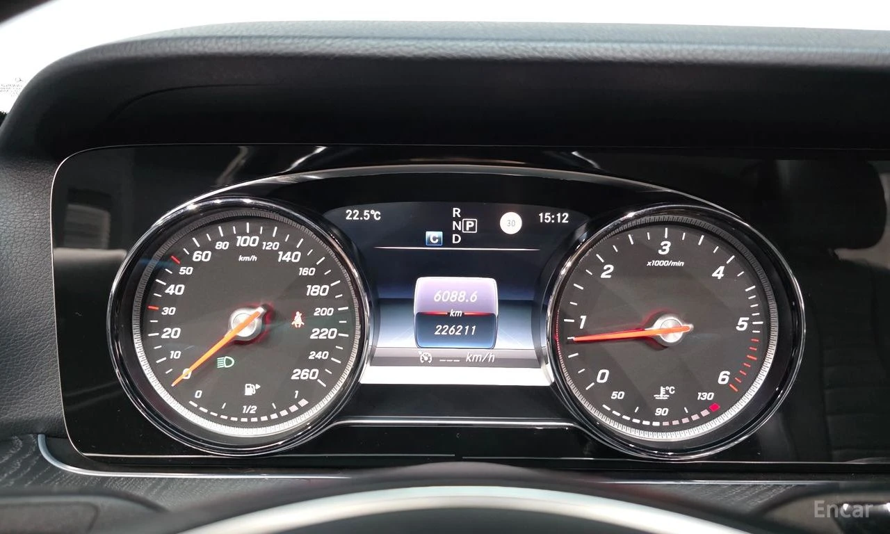 Mercedes-Benz E 220 �������� * ���� * HEAD-UP * ����������  | Mobile.bg � ����������� 10