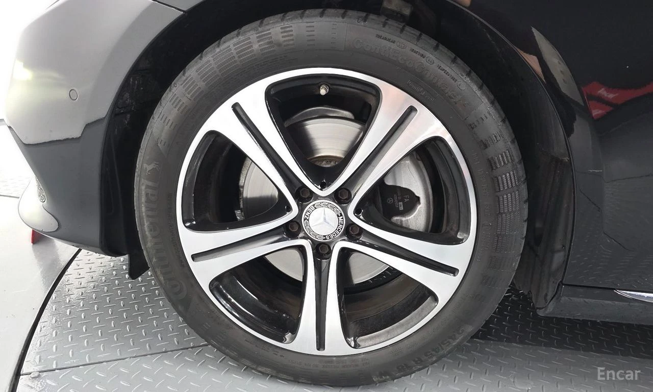 Mercedes-Benz E 220 �������� * ���� * HEAD-UP * ����������  | Mobile.bg � ����������� 7