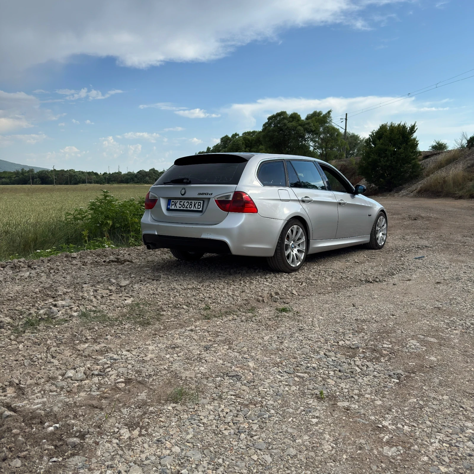 BMW 320 320d, снимка 7 - Автомобили и джипове - 55104279