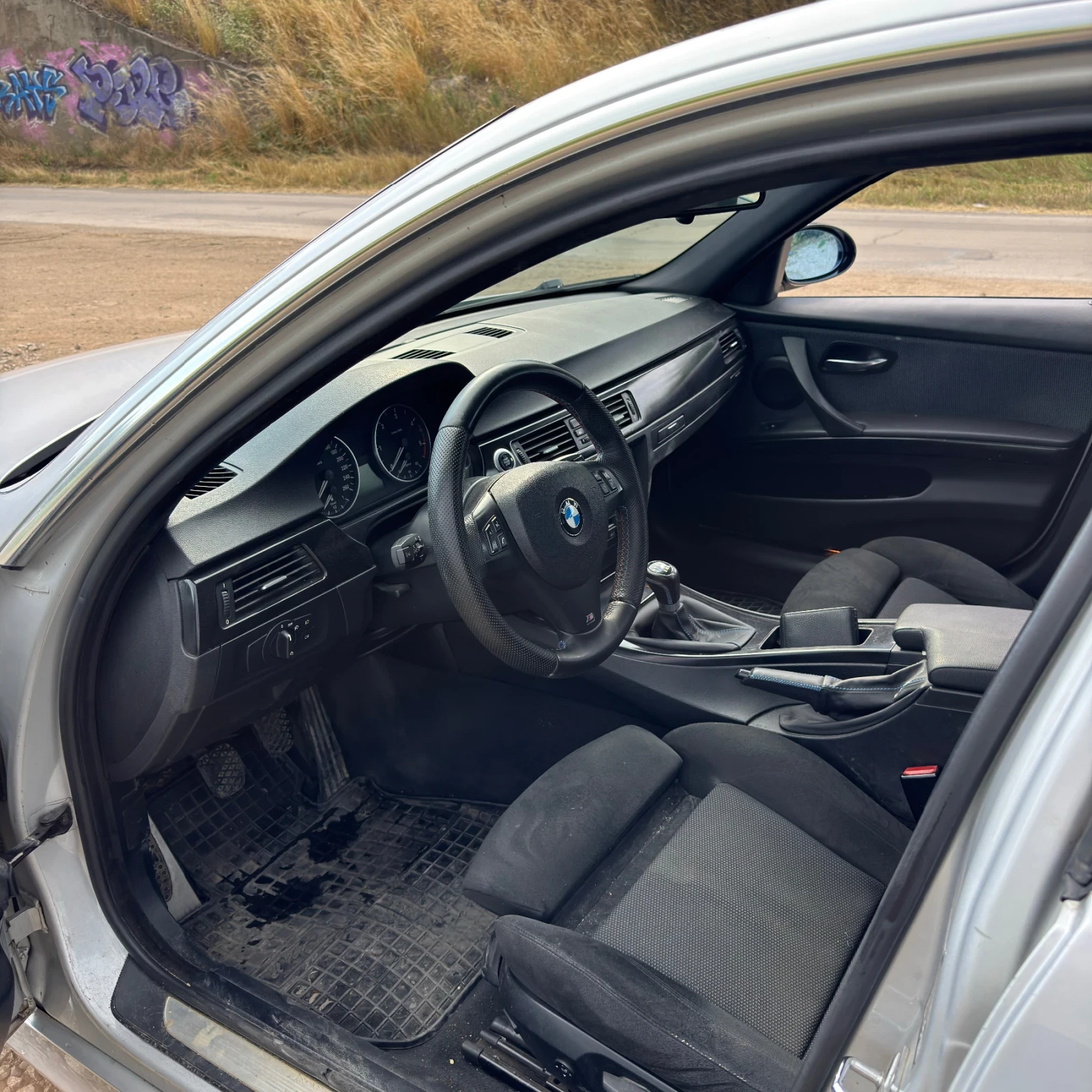 BMW 320 320d, снимка 8 - Автомобили и джипове - 55104279