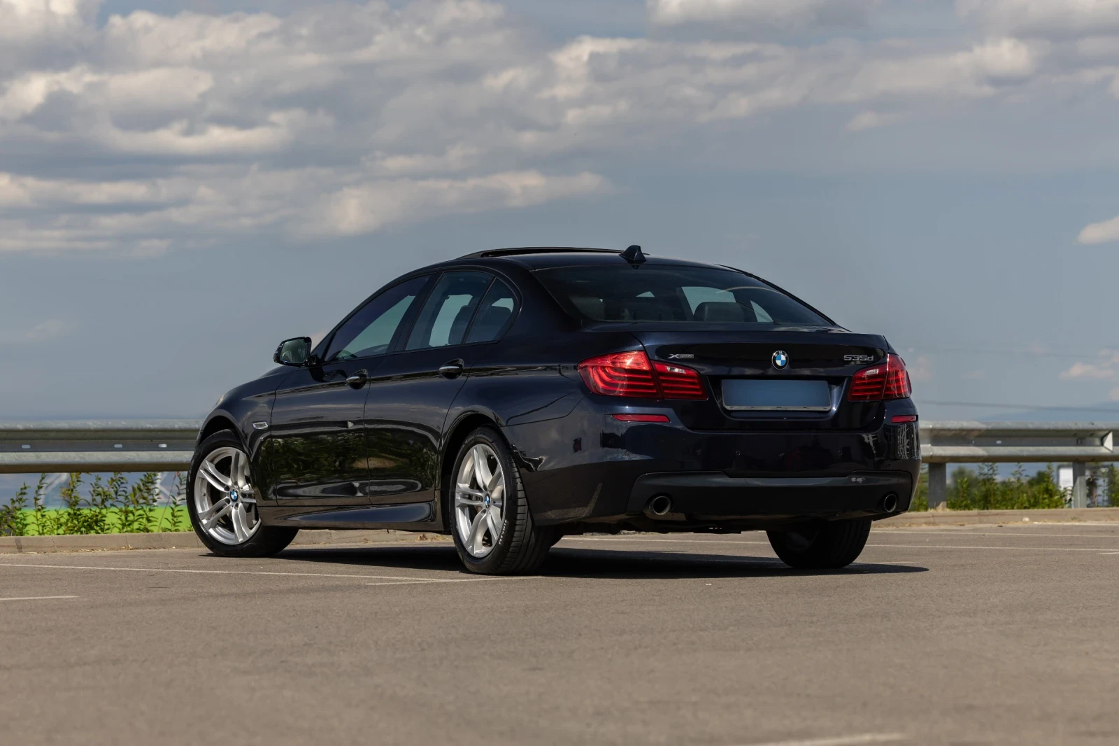 BMW 535 d xDrive LCI, снимка 4 - Автомобили и джипове - 55333419