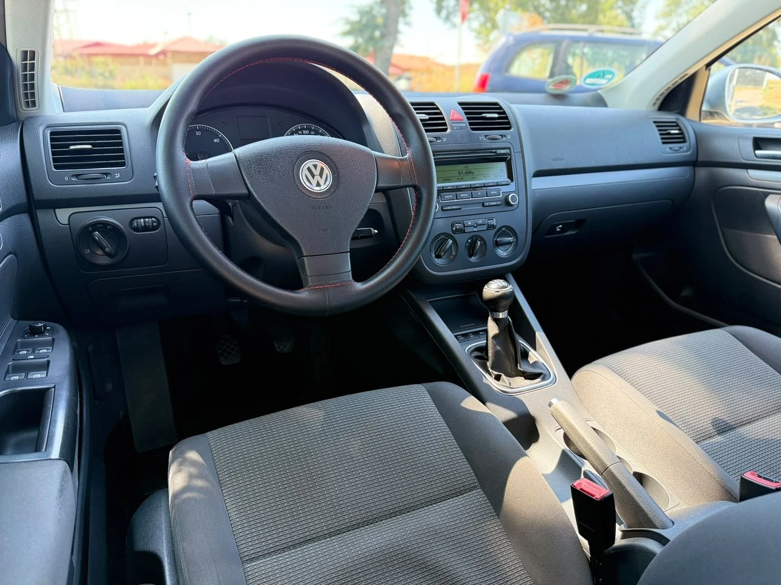 VW Golf Golf 1.9 105 2009, снимка 7 - Автомобили и джипове - 55680340