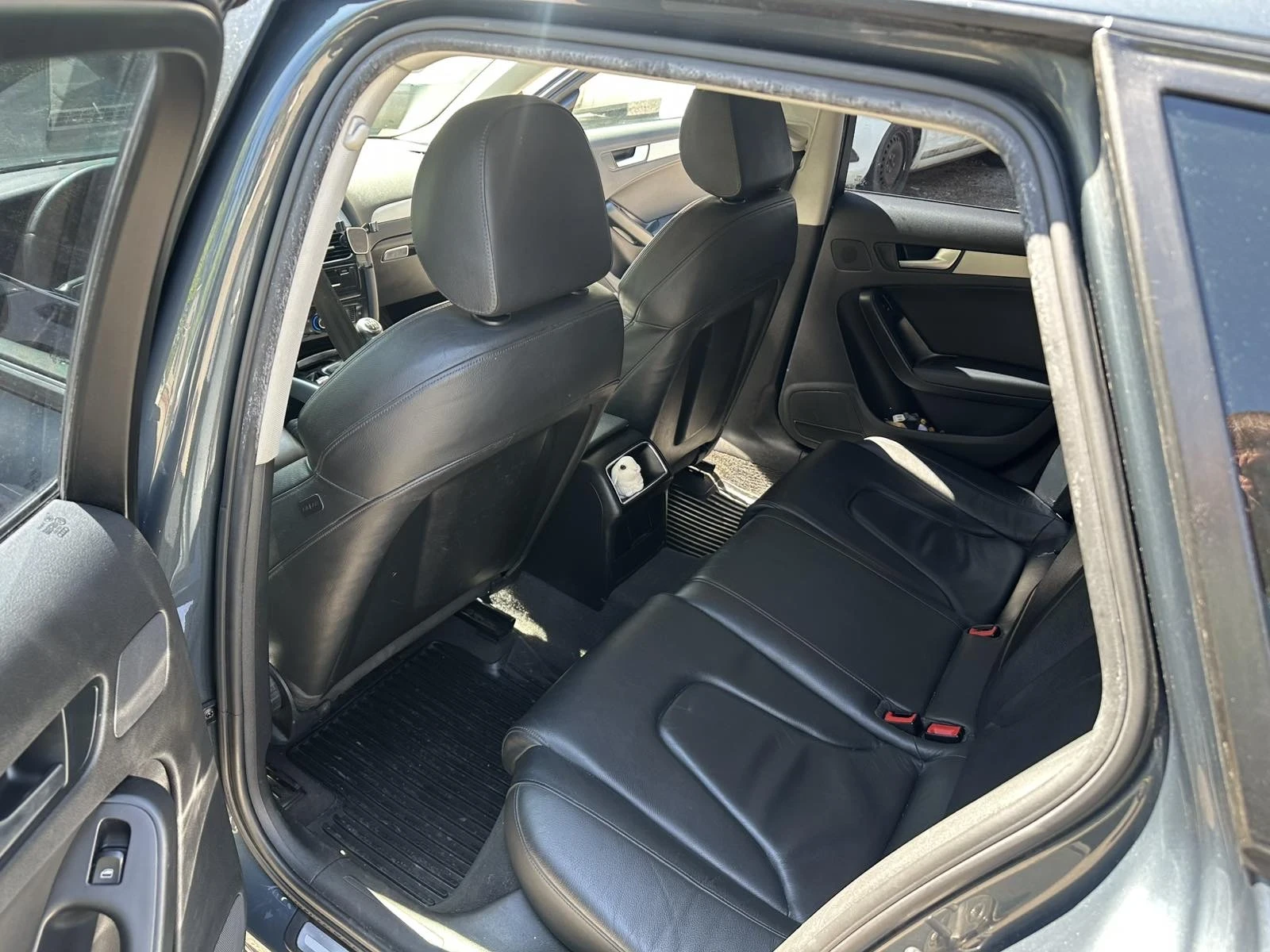Audi A4, снимка 8 - Автомобили и джипове - 55742089