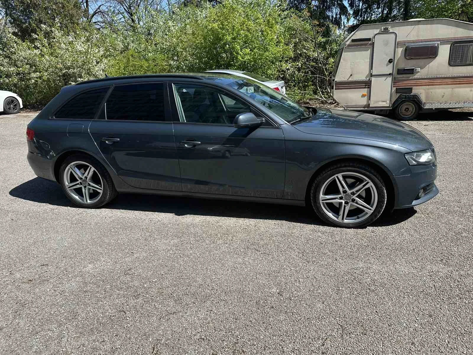 Audi A4, снимка 4 - Автомобили и джипове - 55742089