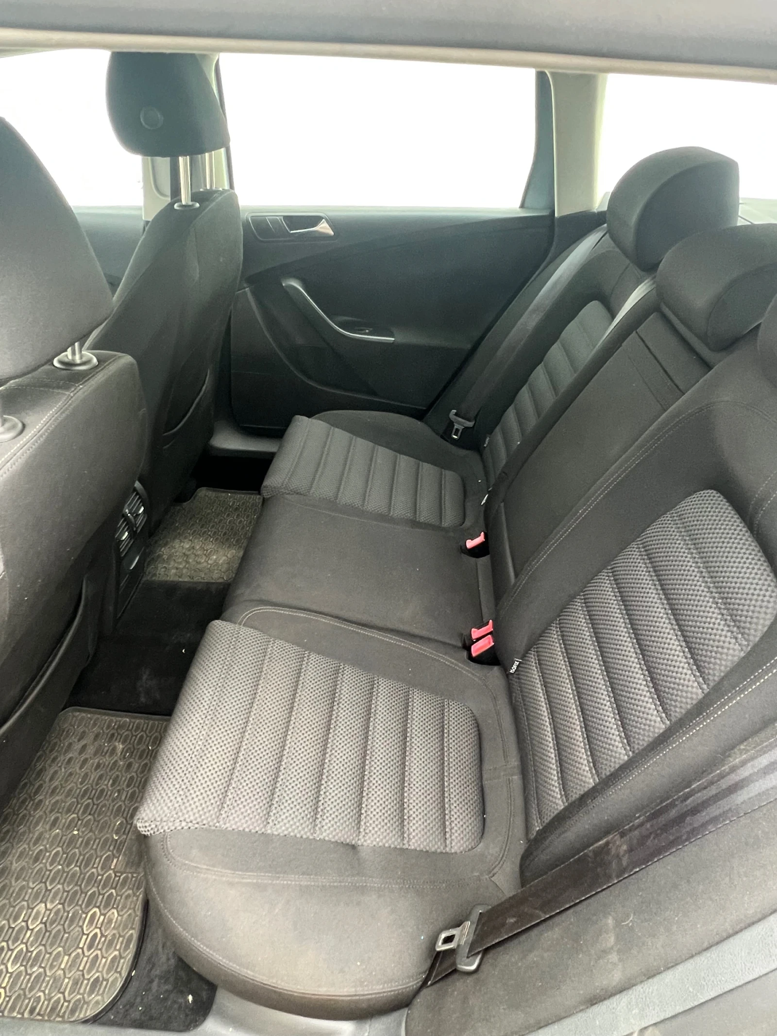 VW Passat, снимка 5 - Автомобили и джипове - 55790837