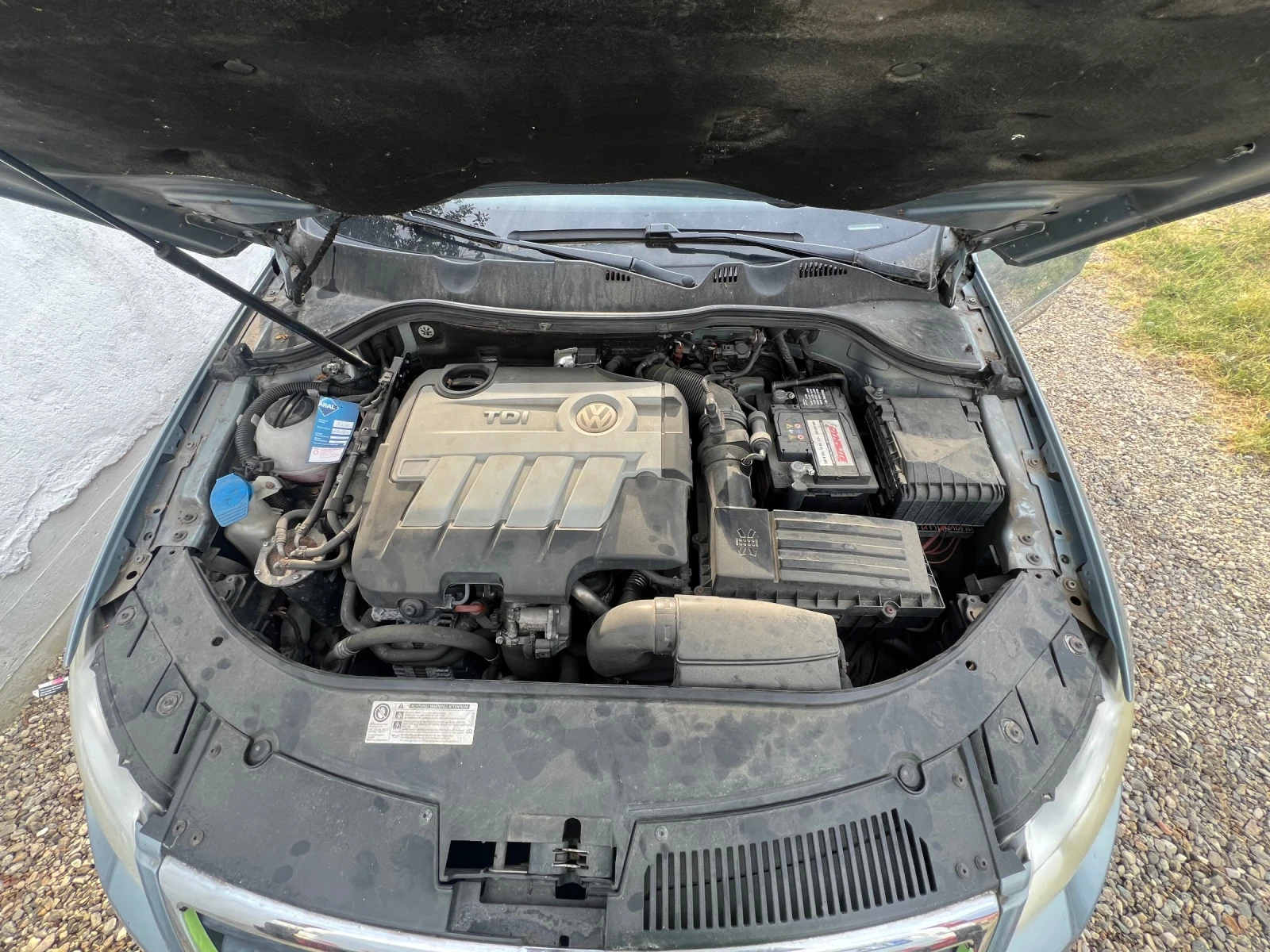 VW Passat, снимка 8 - Автомобили и джипове - 55790837