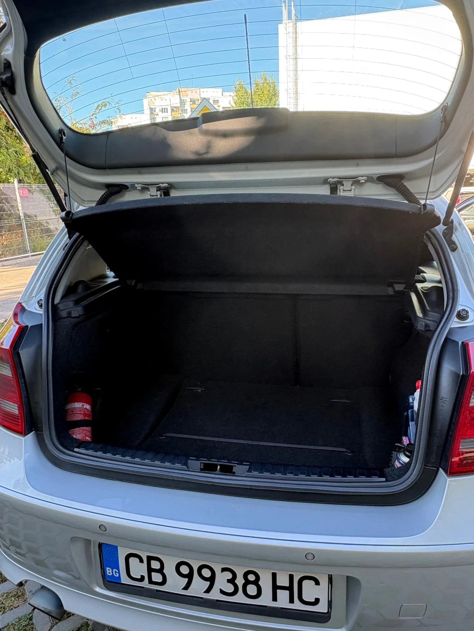 BMW 120, снимка 9 - Автомобили и джипове - 56416723