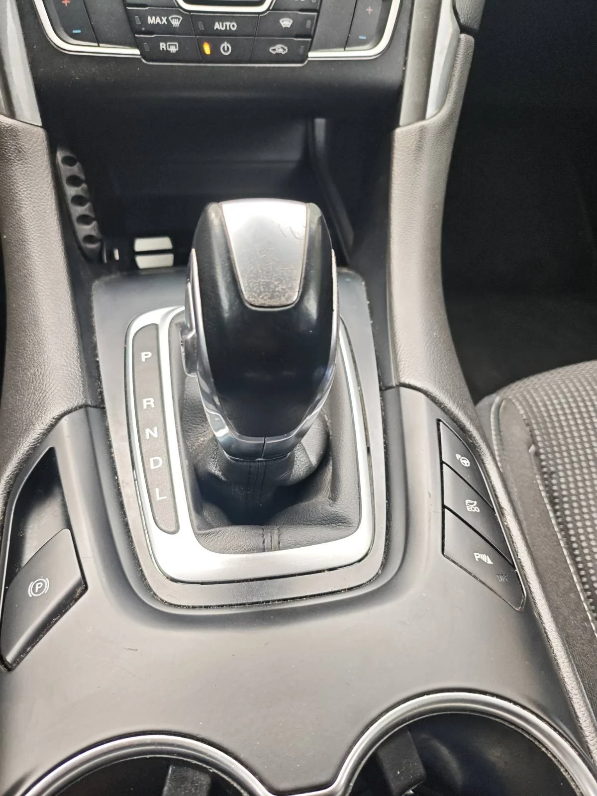 Ford Mondeo Hybrid | Mobile.bg � ����������� 12
