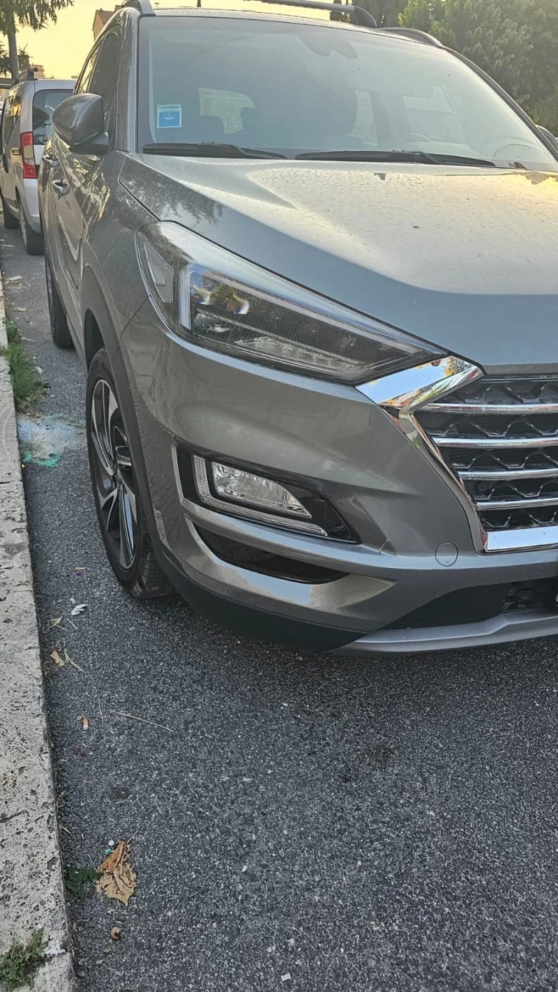 Hyundai Tucson, снимка 1 - Автомобили и джипове - 46593598