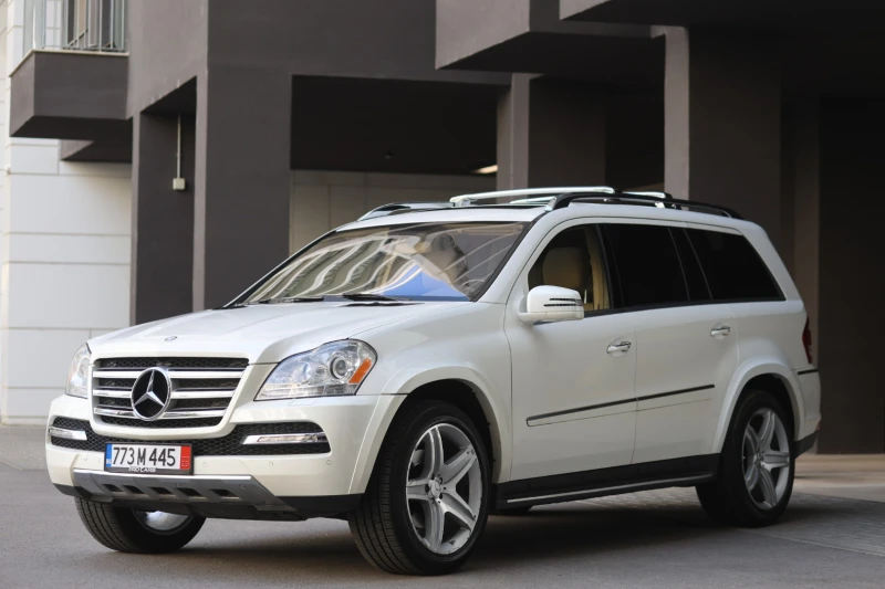 Mercedes-Benz GL 550, снимка 2 - Автомобили и джипове - 51955775
