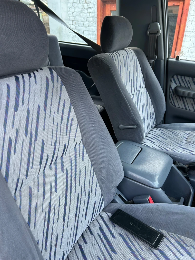 Toyota Land cruiser, снимка 5 - Автомобили и джипове - 52673544