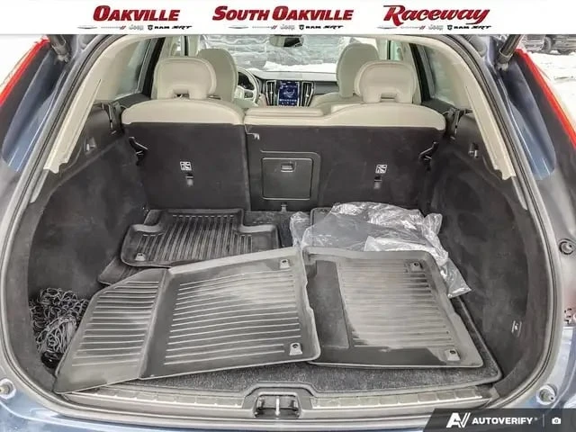 Volvo XC60 * MOMENTUM * CARFAX * ЦЕНА ДО БЪЛГАРИЯ, снимка 11 - Автомобили и джипове - 53224087