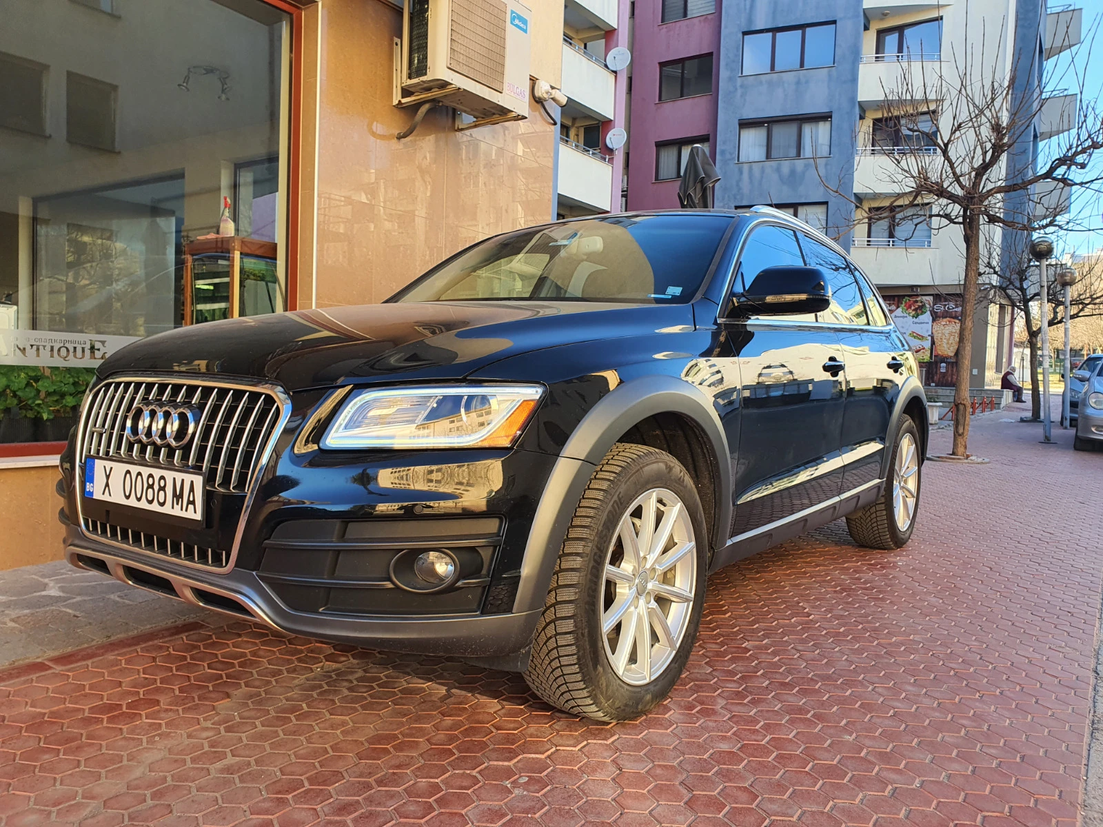 Audi Q5 2.0T PREMIUM PLUS/OFF ROAD - изображение 6