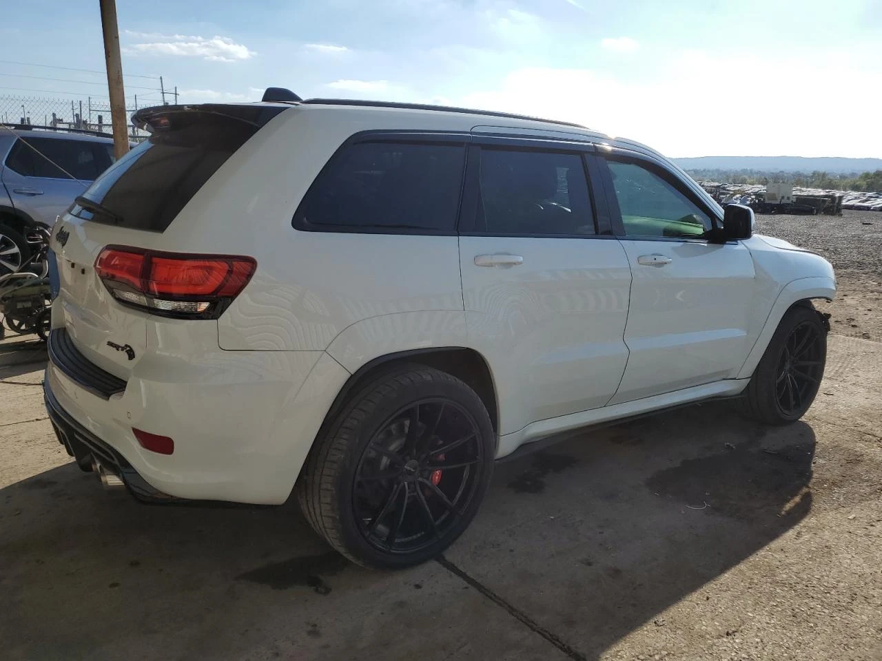 Jeep Grand cherokee SRT8* HARMAN/KARDON* ОБДУХ* ПАНО* FULL - изображение 6