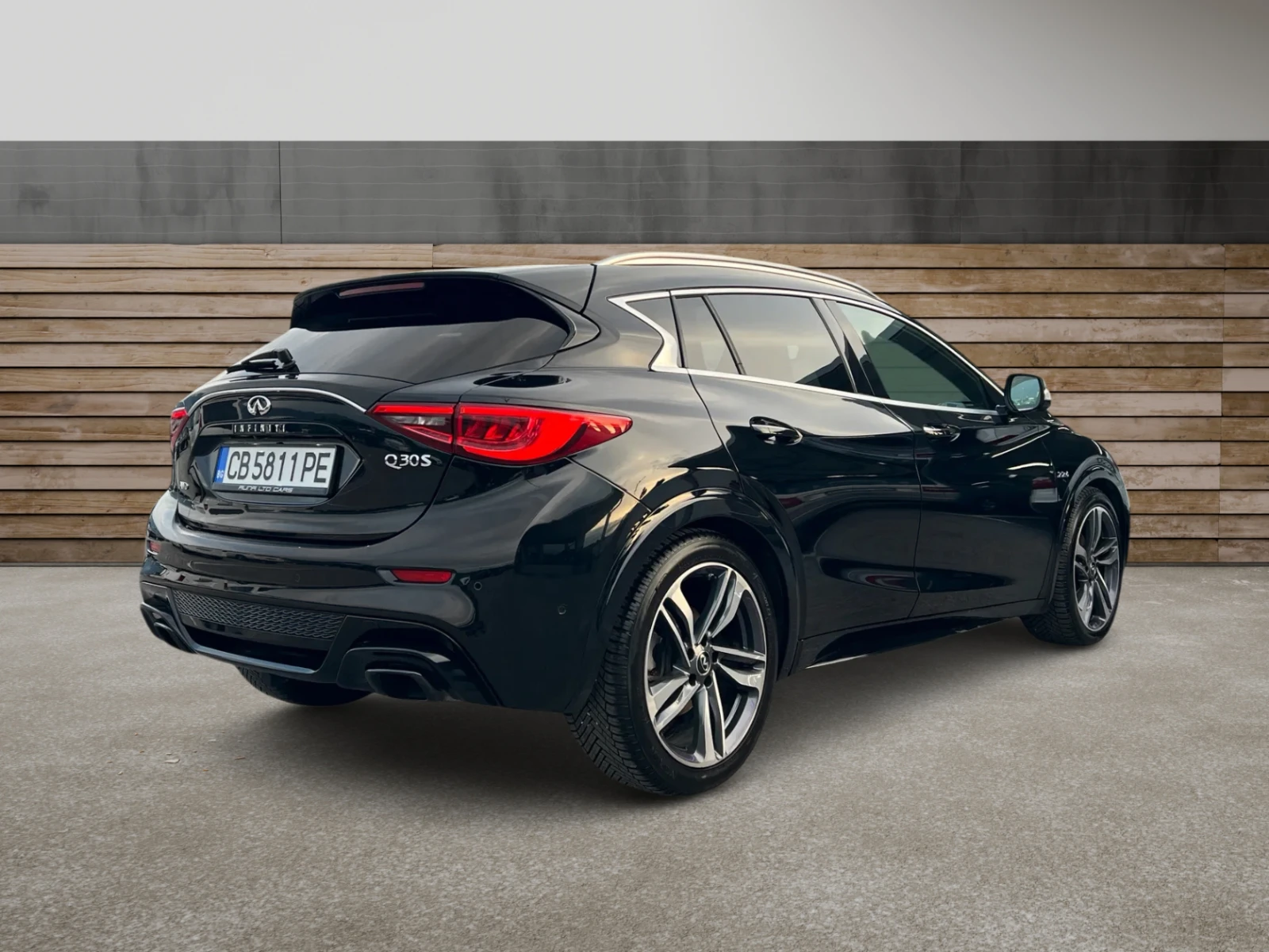 Infiniti Q30 S 2.2d AWD Premium НАПЪЛНО ОБСЛУЖЕН - изображение 4
