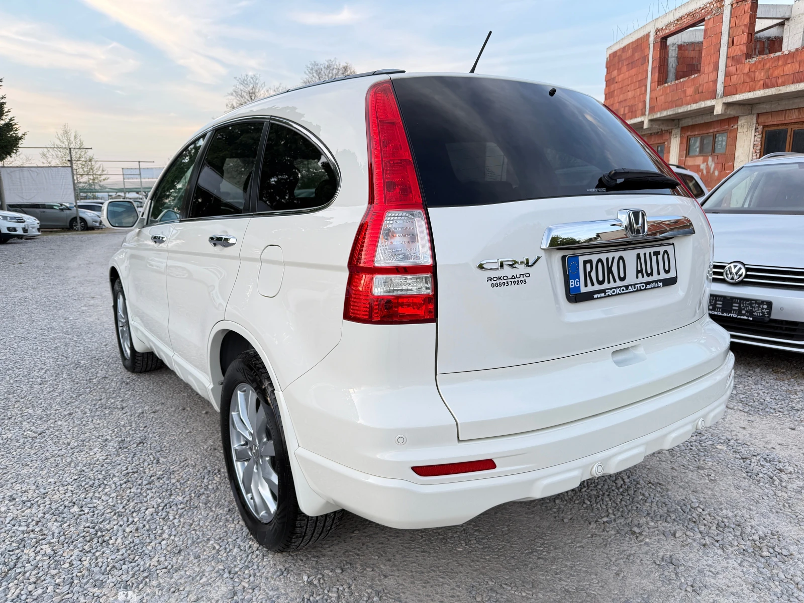 Honda Cr-v 2.2D/АВТОМАТ/НАВИ/КОЖА/ПОДГРЕВ/FULL/БЯЛА ПЕРЛА/ , снимка 4 - Автомобили и джипове - 53169178