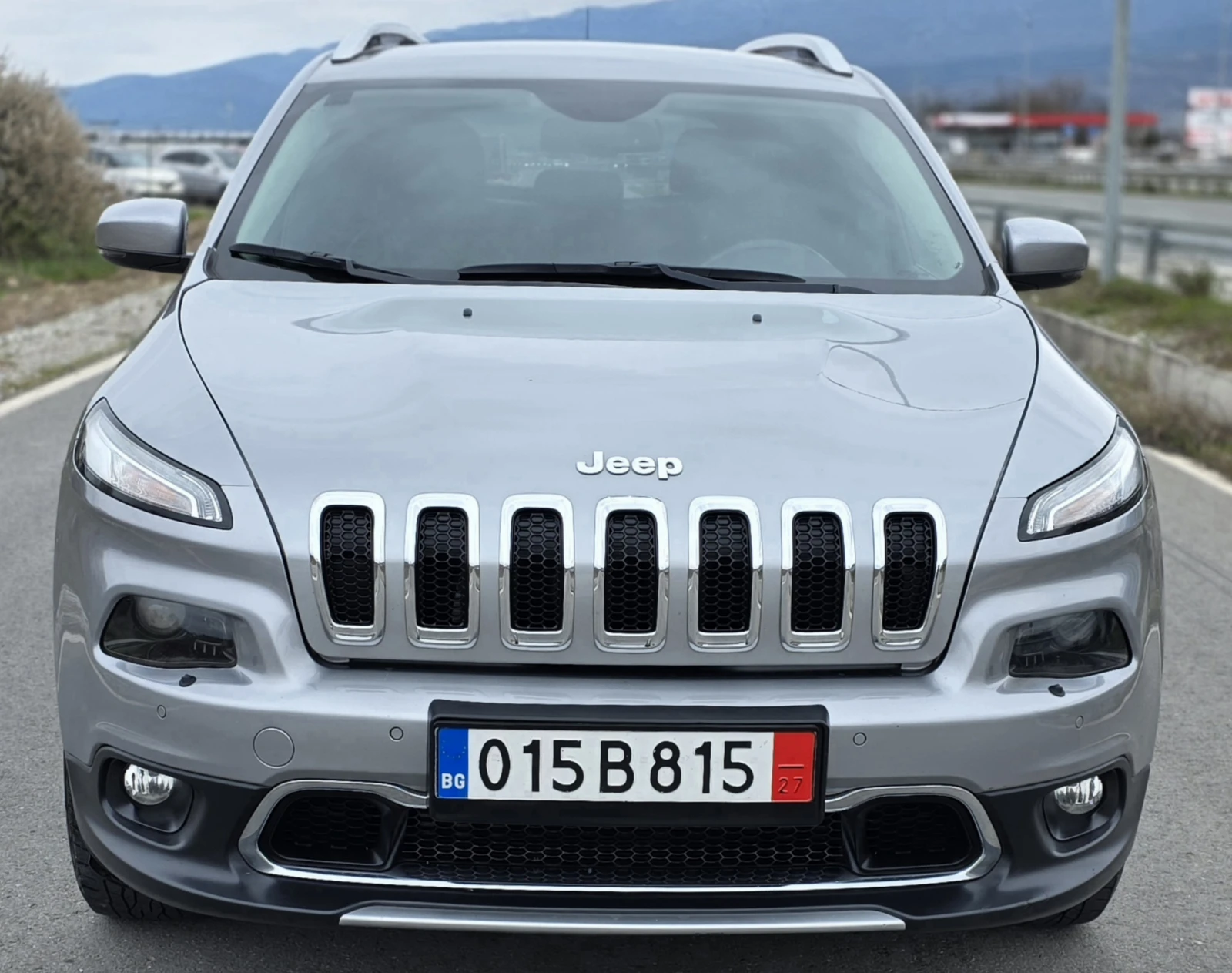 Jeep Cherokee 2.2M JET 4WD LIMITED EURO6B, снимка 2 - Автомобили и джипове - 54020889