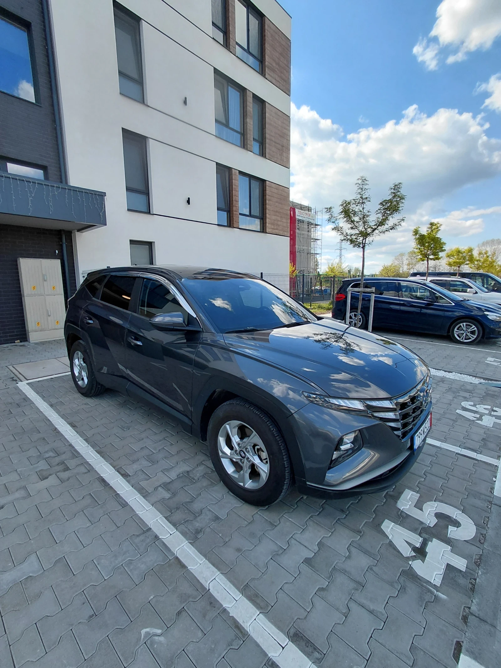 Hyundai Tucson 1.6, снимка 7 - Автомобили и джипове - 54296858