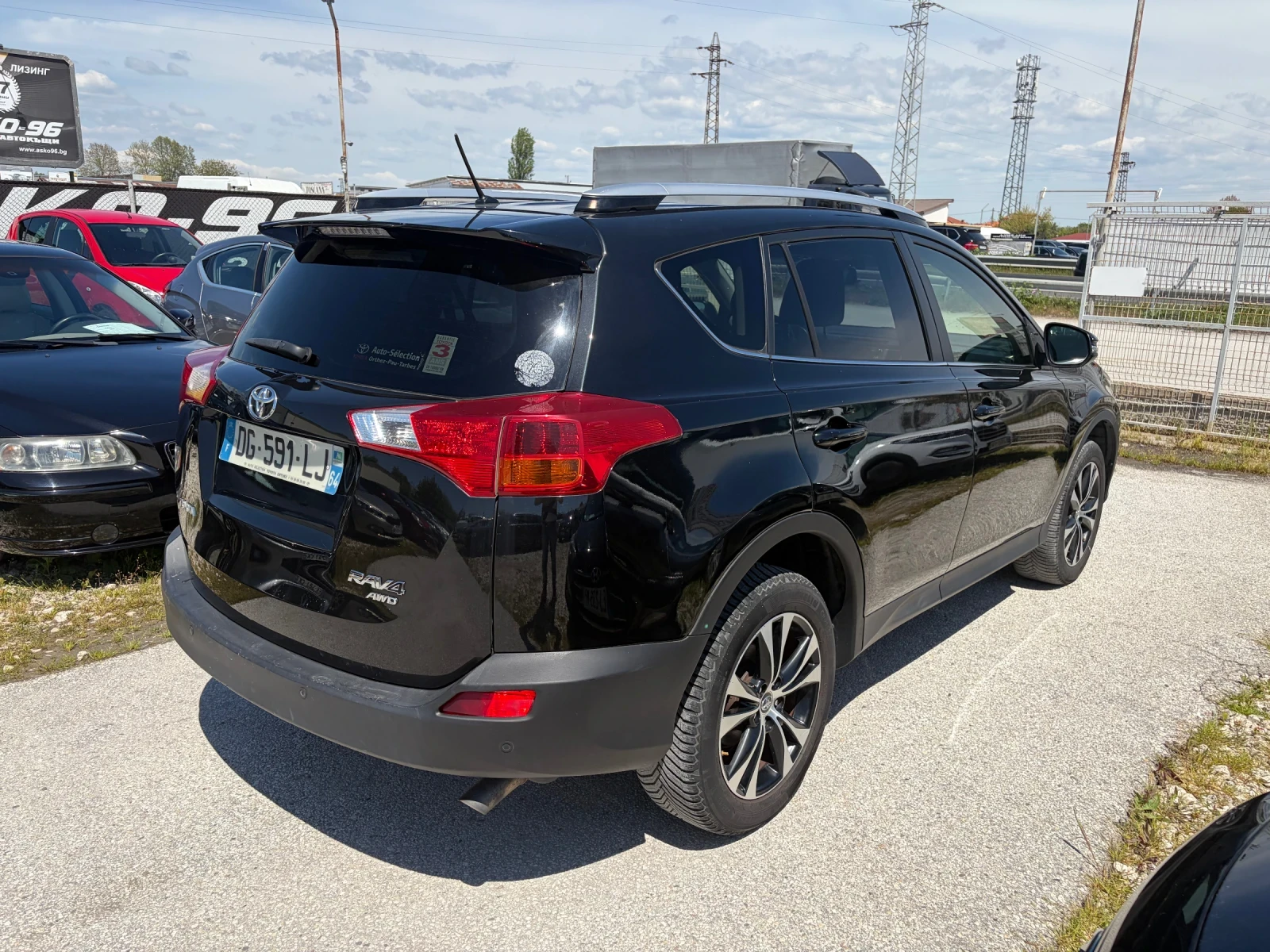 Toyota Rav4 Navi Top, снимка 4 - Автомобили и джипове - 54412759