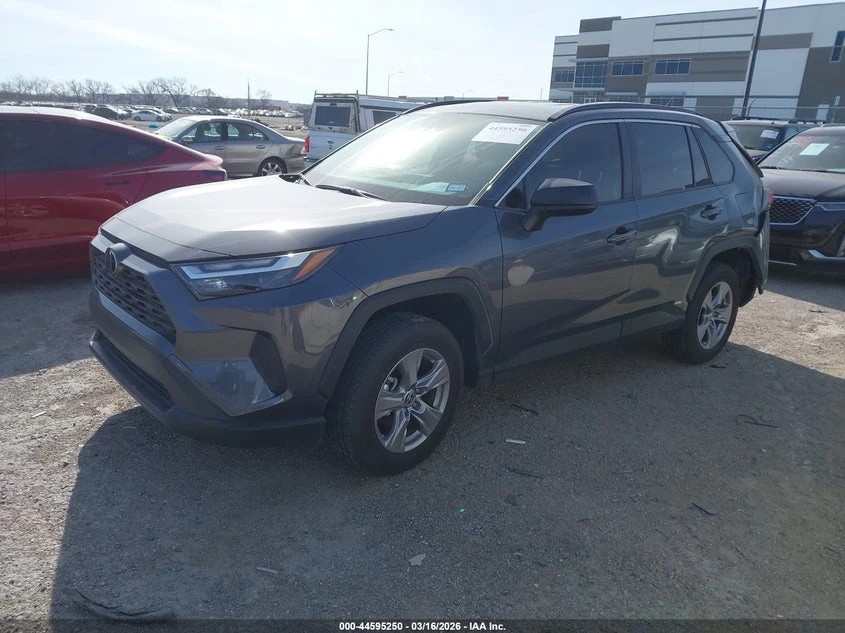 Toyota Rav4 2.5l Hybrid Le, снимка 2 - Автомобили и джипове - 54424688
