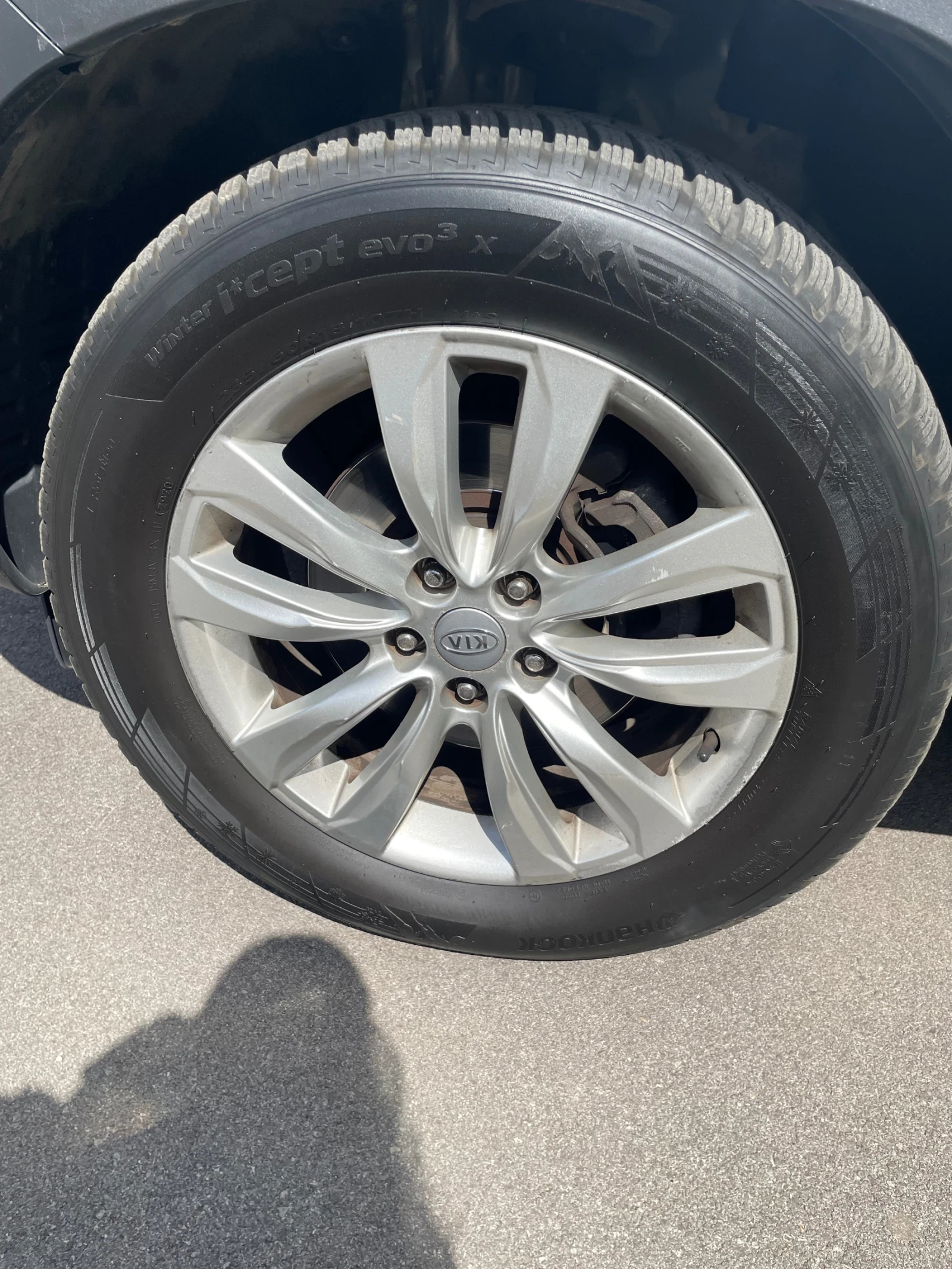 Kia Sorento, снимка 13 - Автомобили и джипове - 55001807