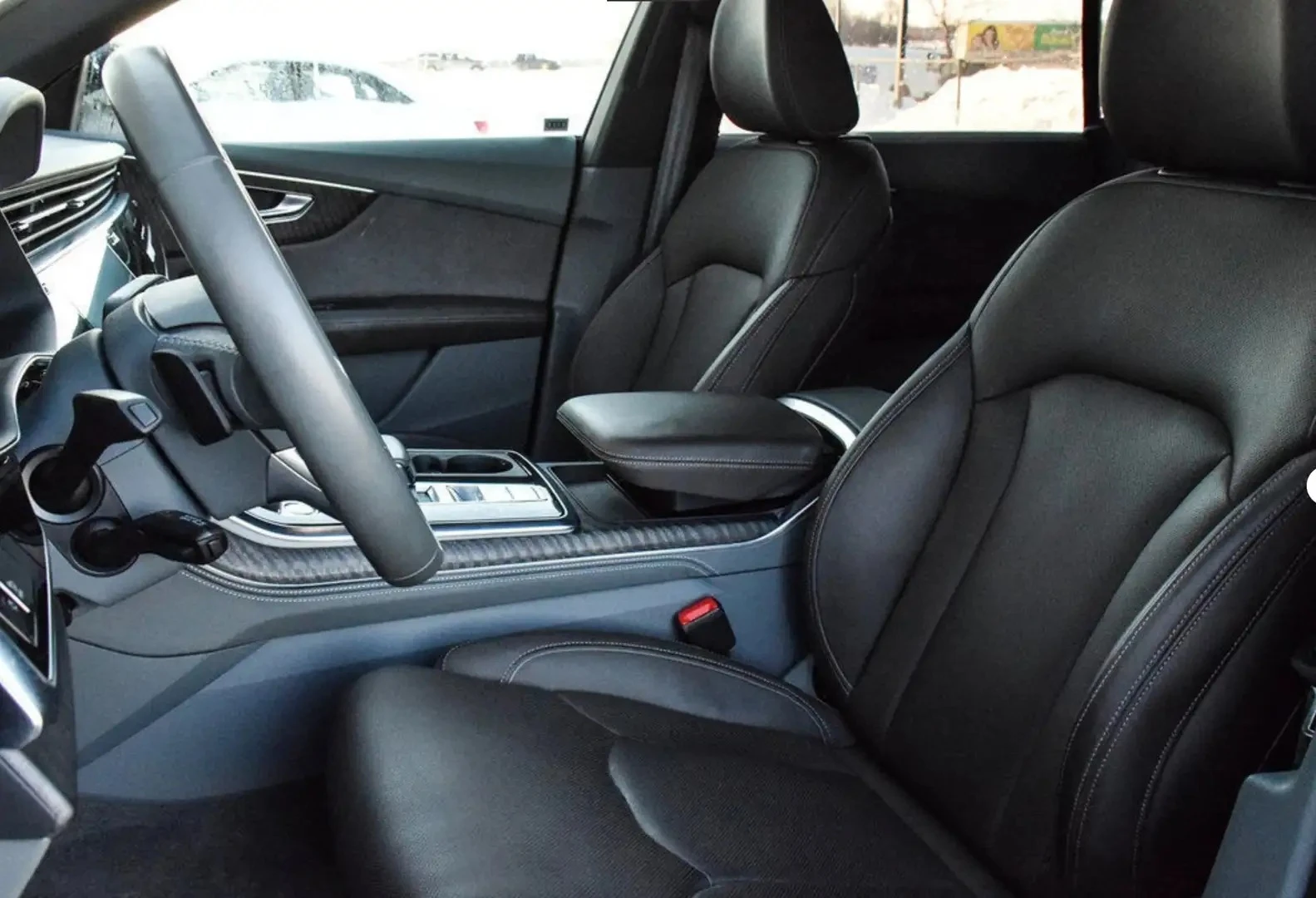 Audi Q8 TECHNIK ЦЕНА ДО БЪЛГАРИЯ АВТОКРЕДИТ, снимка 3 - Автомобили и джипове - 55001899