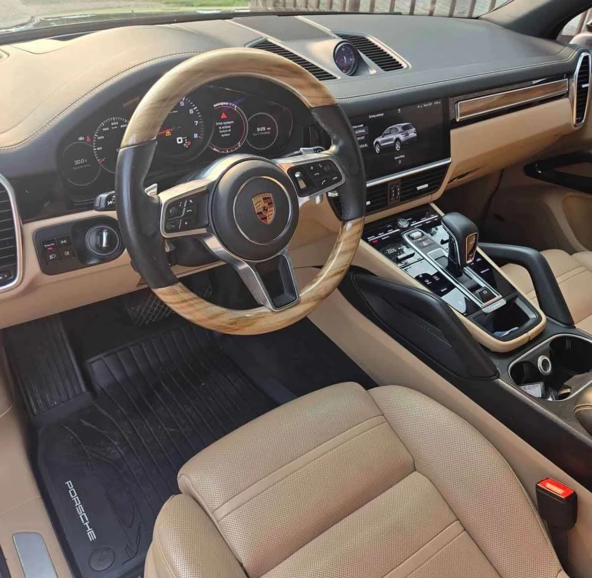 Porsche Cayenne * AWD * CARFAX * ОПЦИЯ ЗА ФИНАНСИРАНЕ, снимка 9 - Автомобили и джипове - 55296063
