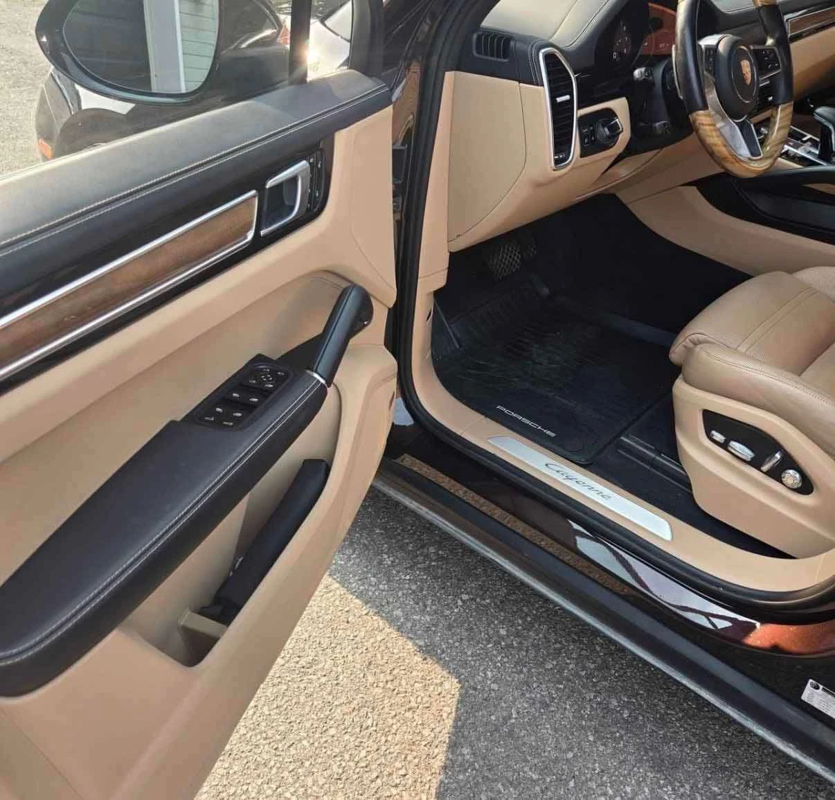 Porsche Cayenne * AWD * CARFAX * ОПЦИЯ ЗА ФИНАНСИРАНЕ, снимка 13 - Автомобили и джипове - 55296063