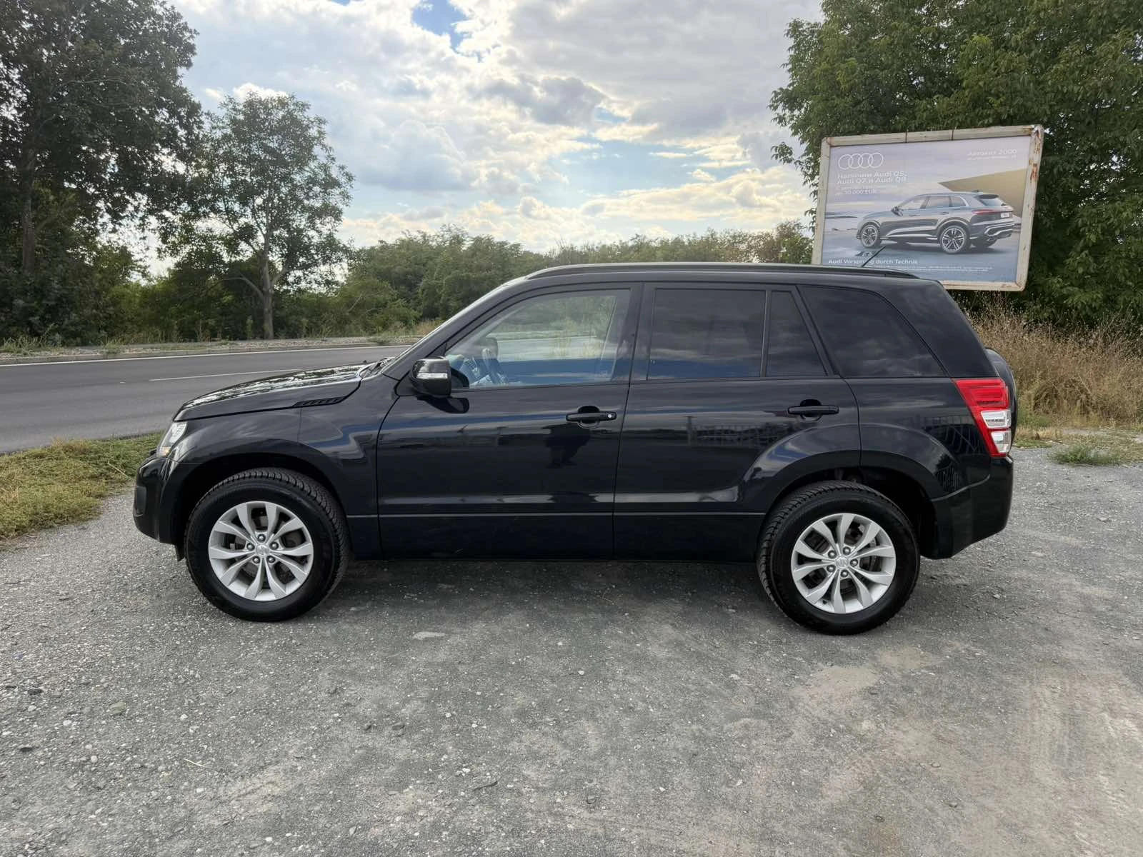 Suzuki Grand vitara 2.4i - 169 / FACELIFT / АВТОМАТИК / 4Х4 / ЕВРО 5J, снимка 8 - Автомобили и джипове - 56107074