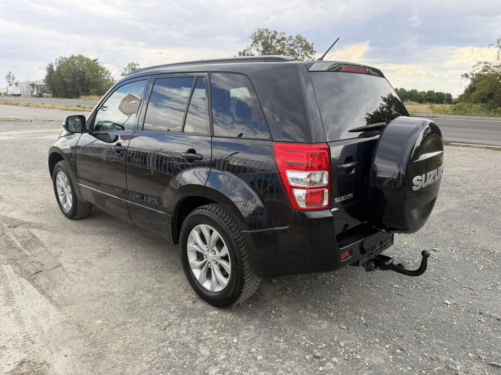 Suzuki Grand vitara 2.4i - 169 / FACELIFT / АВТОМАТИК / 4Х4 / ЕВРО 5J, снимка 7 - Автомобили и джипове - 56107074