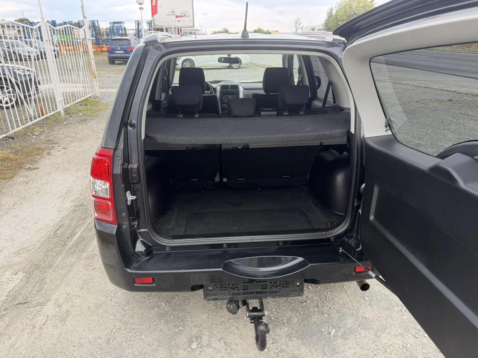 Suzuki Grand vitara 2.4i - 169 / FACELIFT / АВТОМАТИК / 4Х4 / ЕВРО 5J, снимка 9 - Автомобили и джипове - 56107074