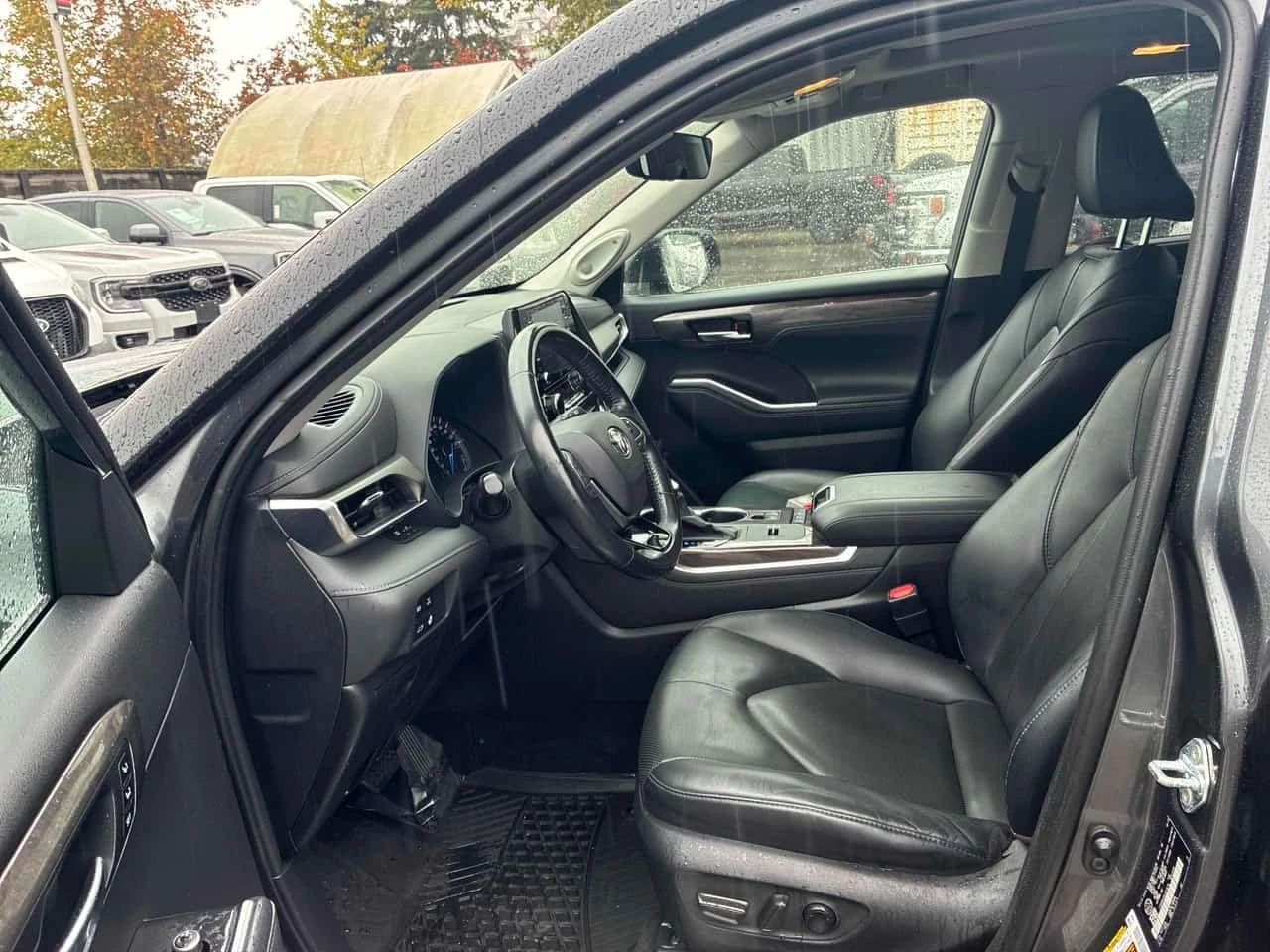 Toyota Highlander Hybrid Limited | CARFAX | АВТОКРЕДИТ , снимка 7 - Автомобили и джипове - 56239846