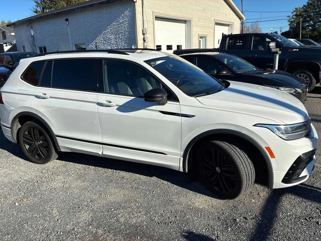 VW Tiguan * Comfortline R Line Black Edition * CARFAX * ���� | Mobile.bg � ����������� 4