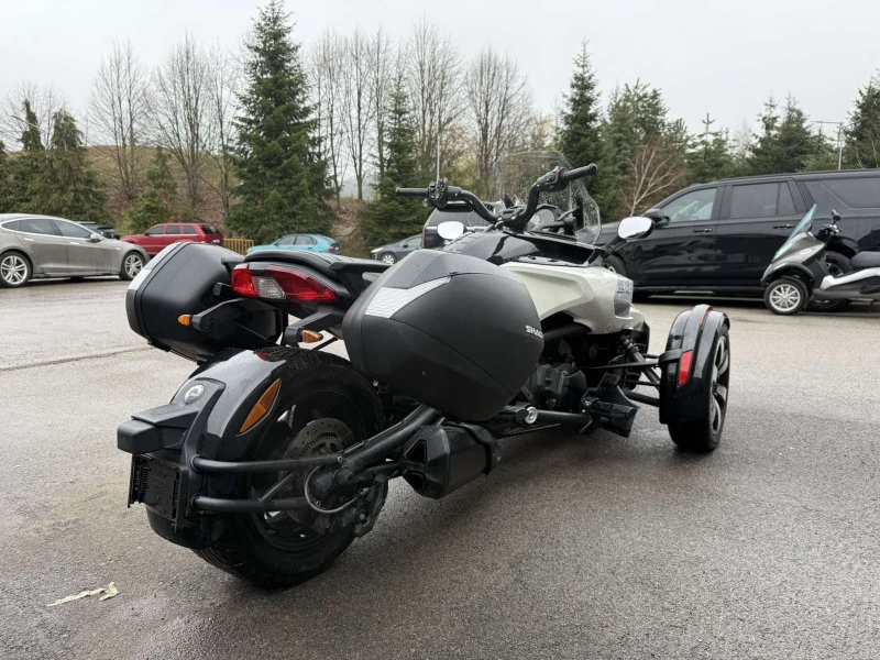 Can-Am Spyder 1330 F3, снимка 5 - Мотоциклети и мототехника - 49997369