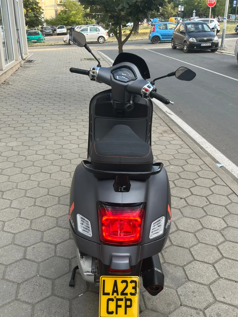 Vespa GTS GTS 300 hpe , снимка 12 - Мотоциклети и мототехника - 51369635