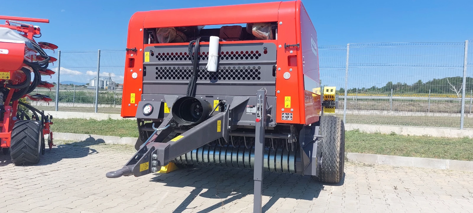  Feraboli Entry 120 | Mobile.bg   1