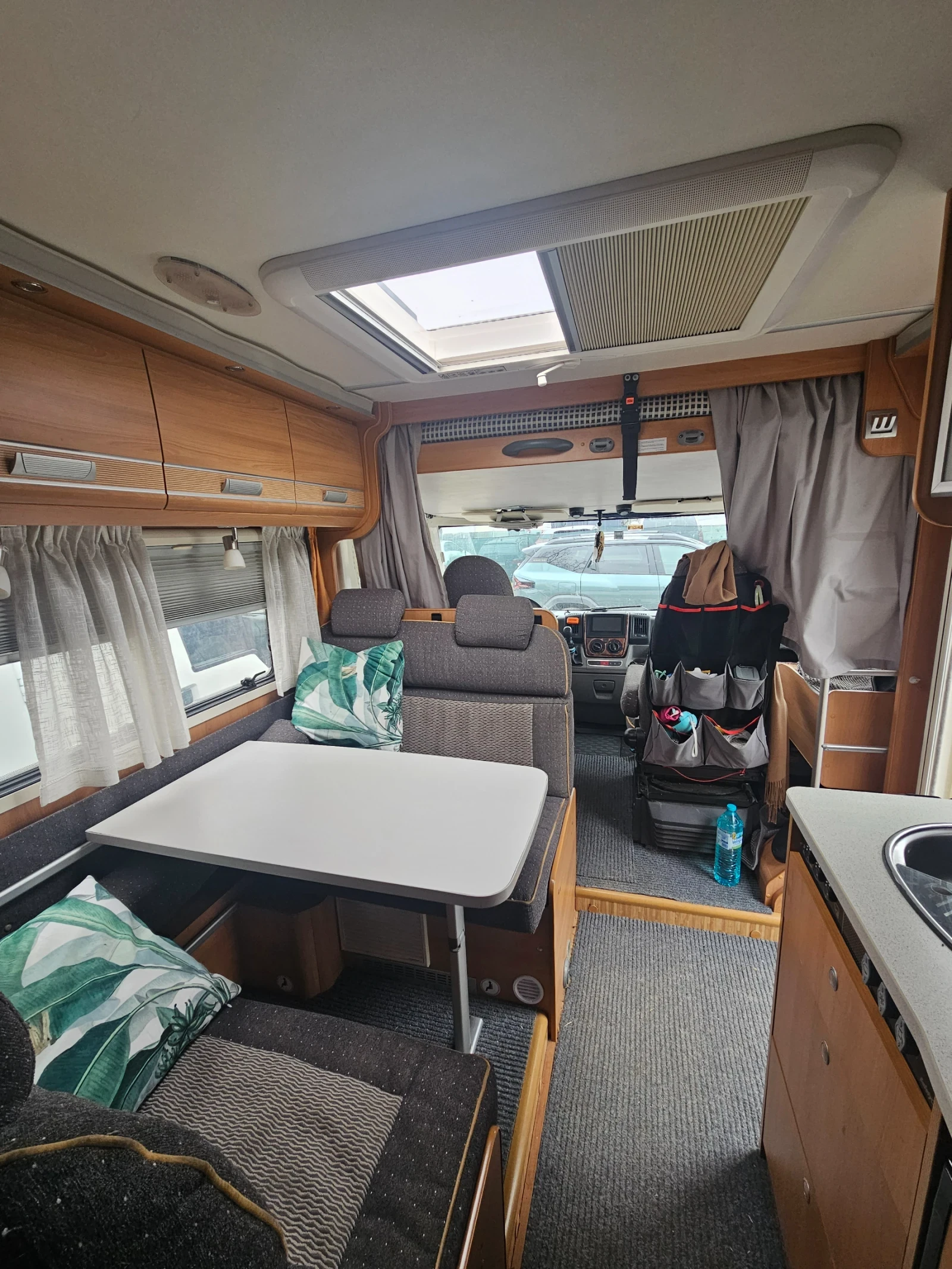 Кемпер Dethleffs Advantage Integral, снимка 8 - Каравани и кемпери - 53918647