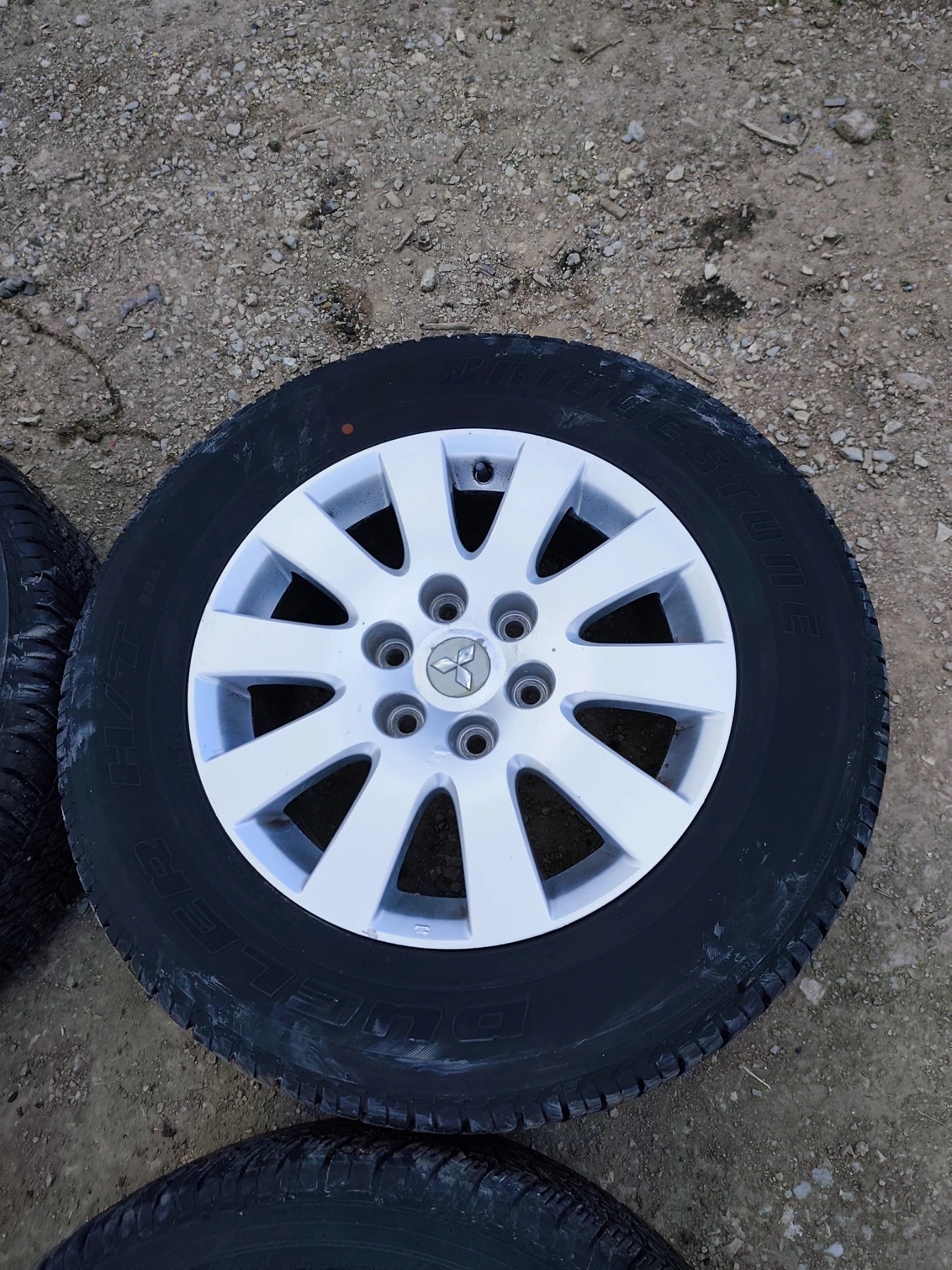 Гуми с джанти Bridgestone 265/60R18, снимка 4 - Гуми и джанти - 54959711