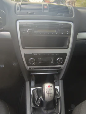 Skoda Octavia 1.6TDI 4x4 Swiss, снимка 9
