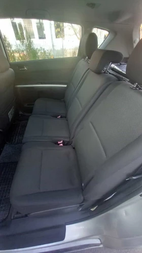 Toyota Corolla verso 2.2 D-4D, снимка 6