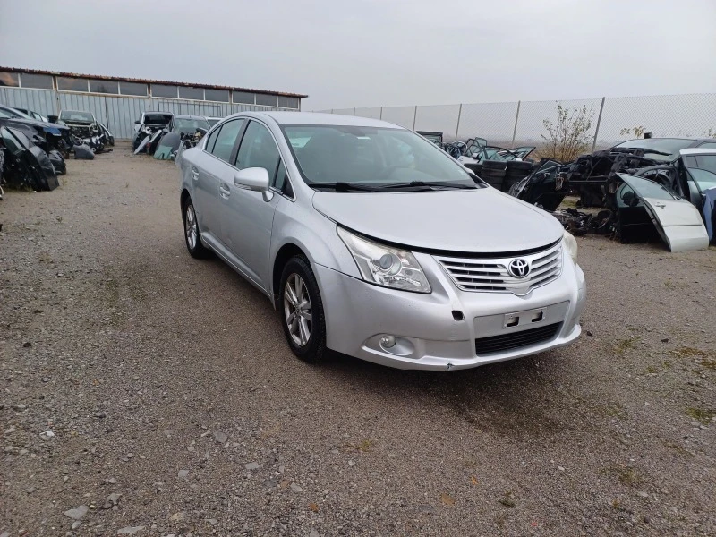 Toyota Avensis 1.8i-147 кс.- на части, снимка 1 - Автомобили и джипове - 46763534