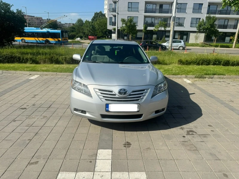 Toyota Camry, снимка 2 - Автомобили и джипове - 47672821