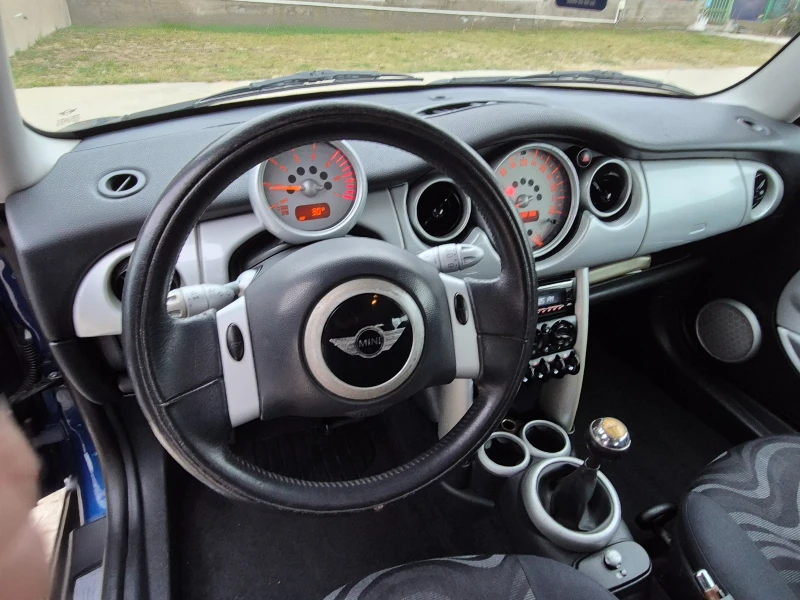 Mini Cooper 1.4Disel Toyota , снимка 11 - Автомобили и джипове - 48474406