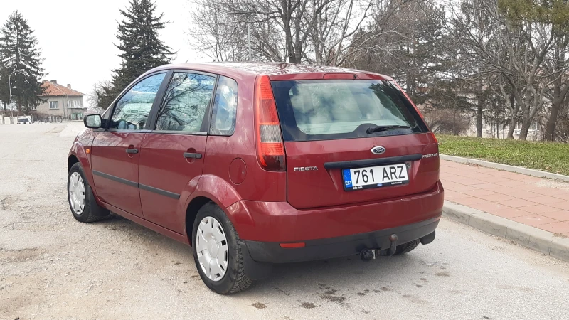 Ford Fiesta 1.3, снимка 3 - Автомобили и джипове - 48773667