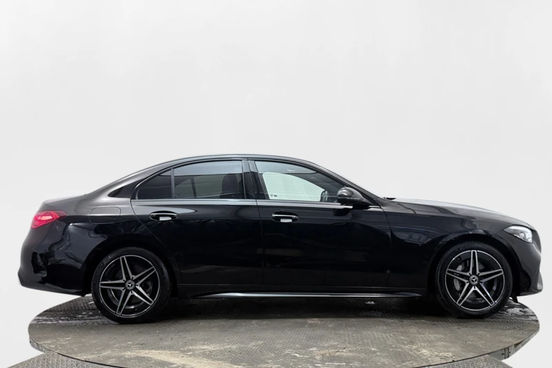 Mercedes-Benz C 300 e AMG Line* Navi* Cam* LED* 313кс* , снимка 4 - Автомобили и джипове - 51452554