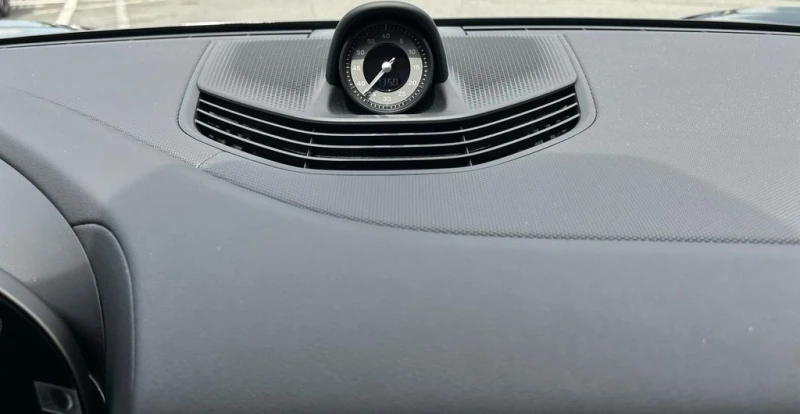 Porsche Taycan, снимка 15 - Автомобили и джипове - 52455122